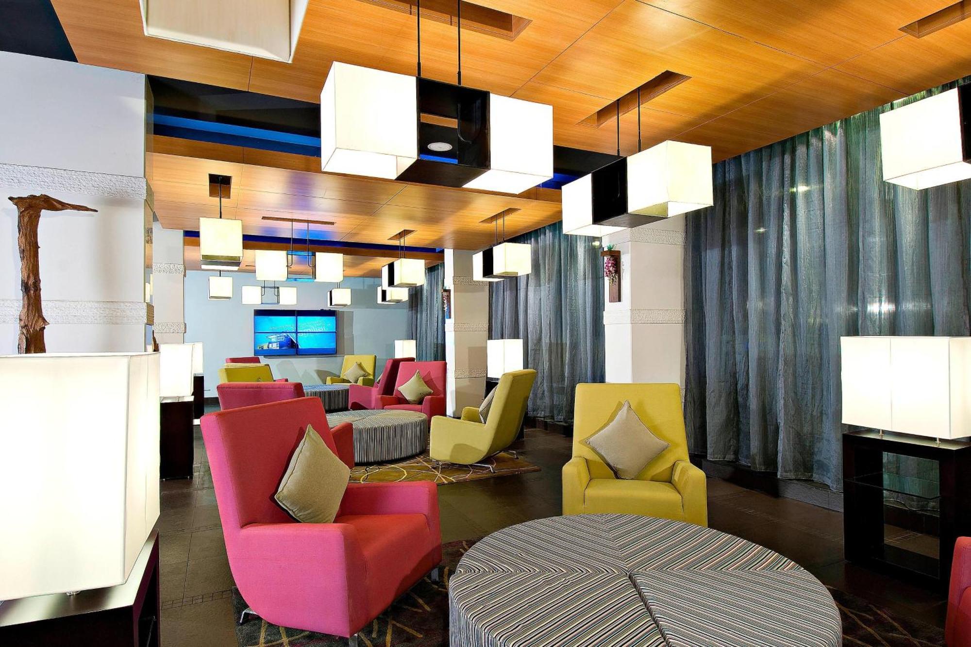 Hotel Aloft Bengaluru Whitefield Esterno foto