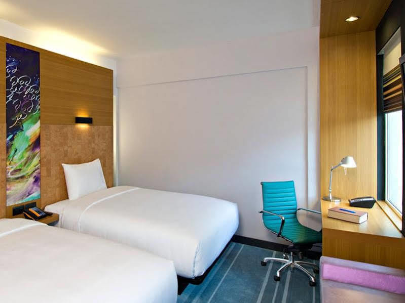 Hotel Aloft Bengaluru Whitefield Esterno foto